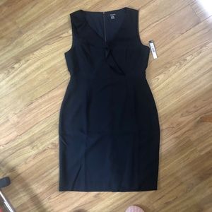 TAHARI Crepe Back Satin Sheath Dress